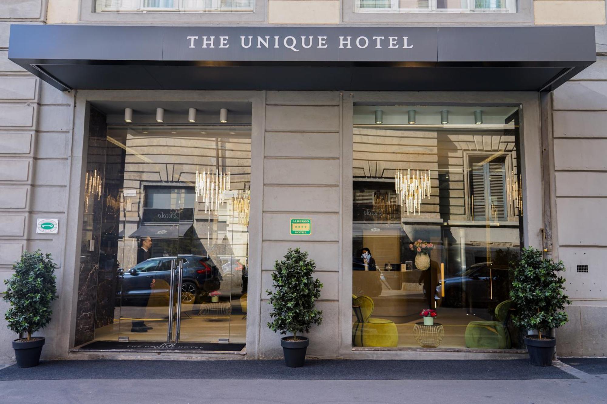 The Unique Hotel Мілан Екстер'єр фото